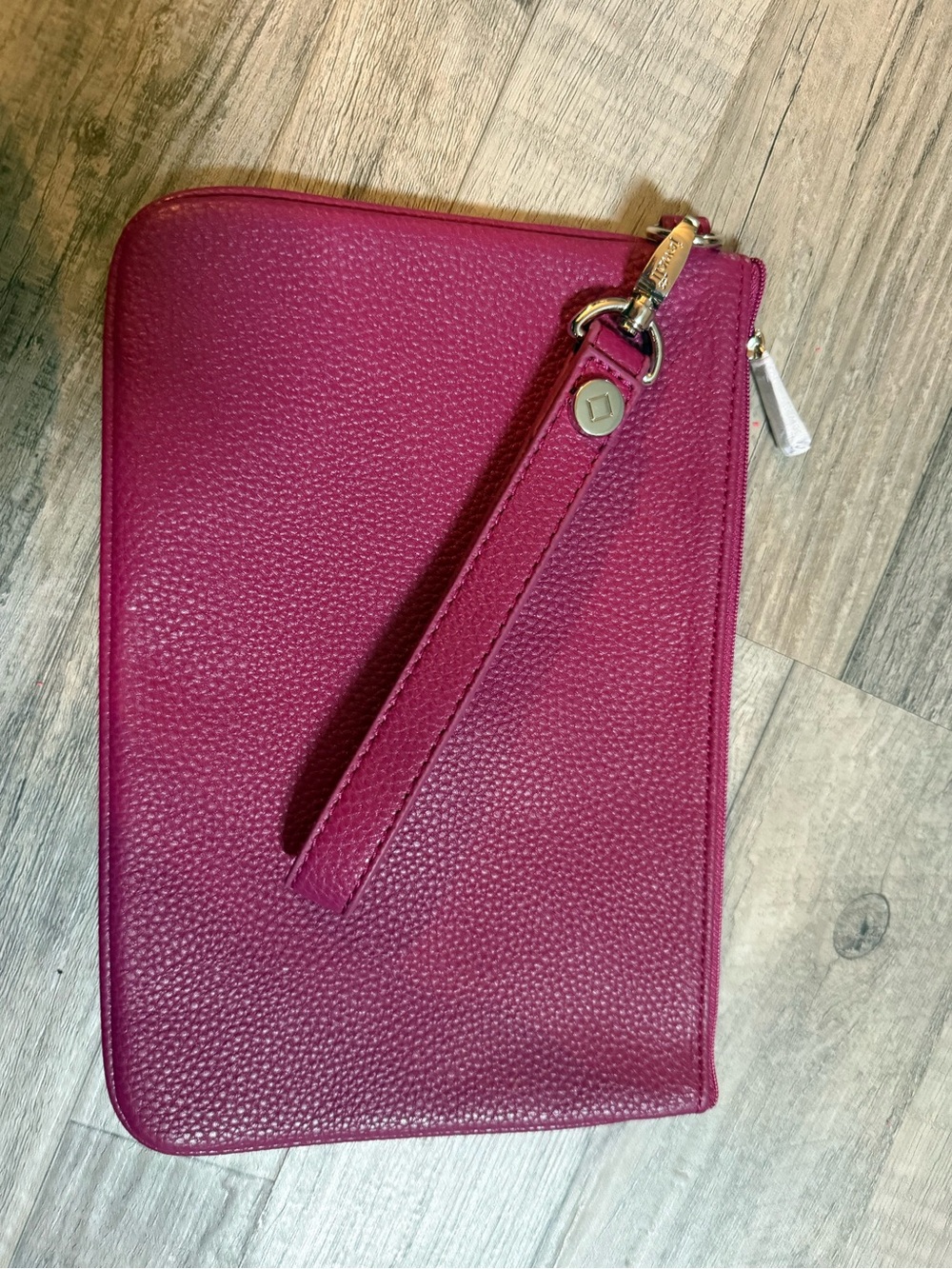 thirty-one Pebbled Wristlet Clutch in Berry